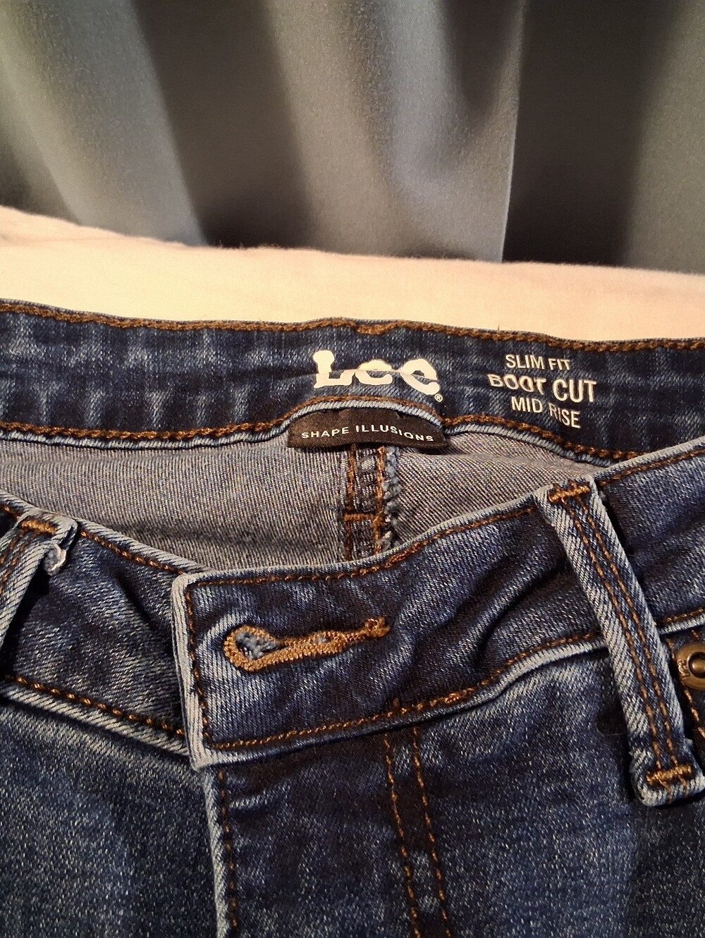 BOGO On DENIM-Lee Slim Fit Boot Cut Mid-Rise Jeans in Dark Blue Denim